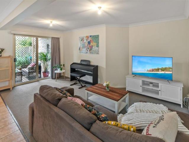 Two Bed Townhome in Tremendous Location!