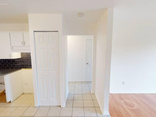 Two Bedroom 4.5 166 Rue Bourgeois, Granby