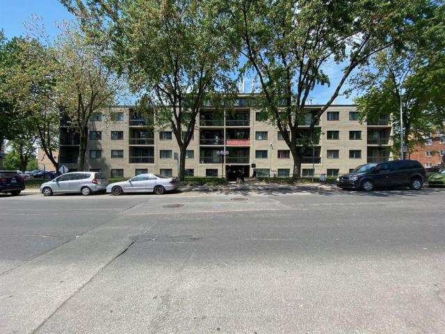 Two Bedroom 4.5 6325 Blvd Maurice Duplessis, Montréal