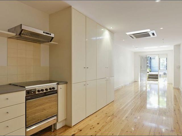 Two bedroom terrace w/ private courtyard