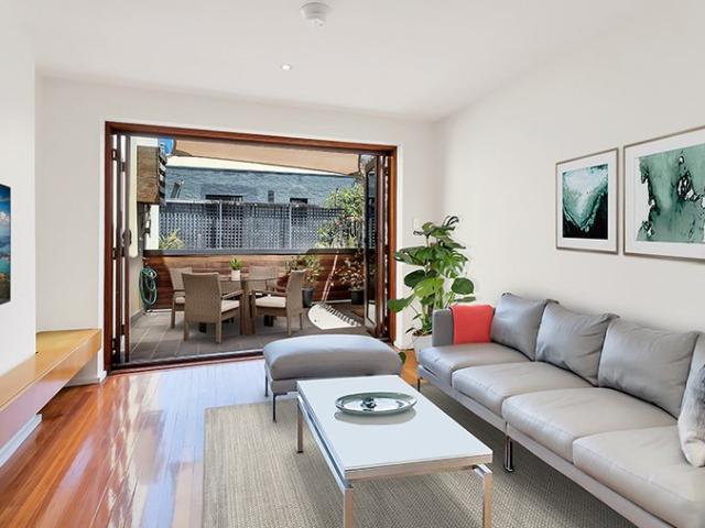 Two Bedroom Terrace With Study And Courtyard/Balcony