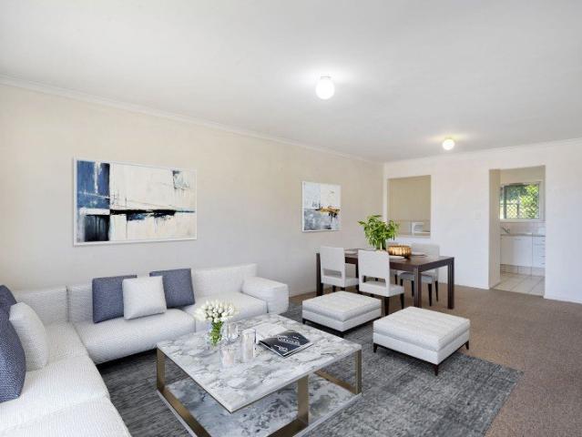 Two Bedroom townhouse in Convenient Merrimac Location