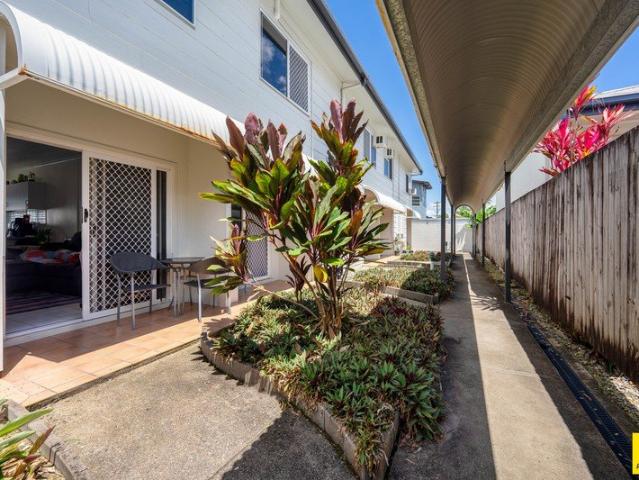 Two Bedroom Townhouse in a Boutique Complex