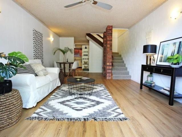Two Bedroom Townhouse in Prime Location!