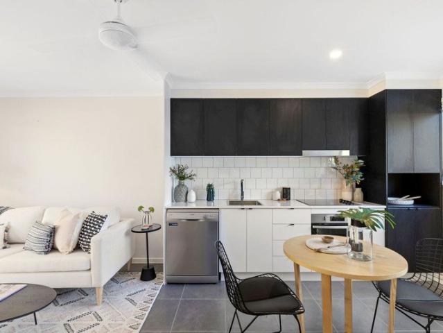 Two bedroom townhouse in prime Sunshine Coast location