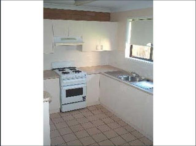 Two bedroom townhouse North Tamworth