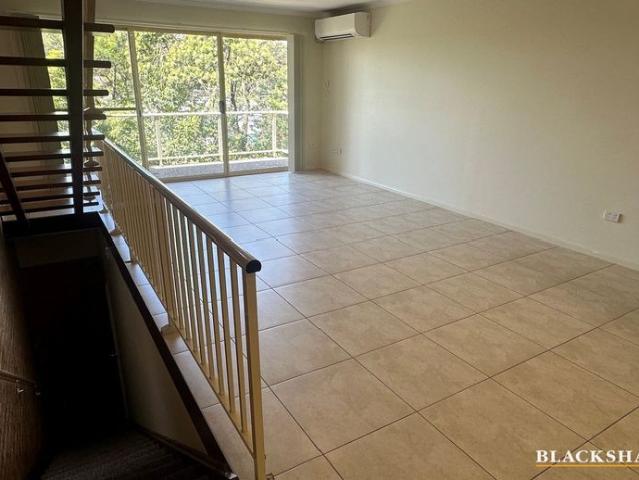 Two Bedroom Townhouse – Walking Distance to Batemans Bay CBD