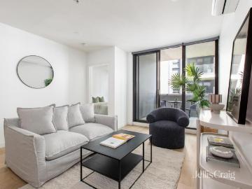 Two Bedroom, Two Bathroom Apartment in Brunswick West