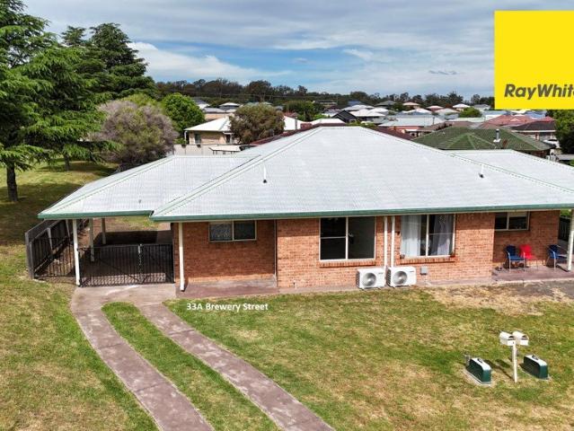 TWO BEDROOM UNIT ON ALBION