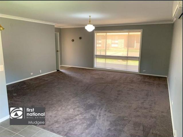 TWO BEDROOM UNIT CLOSE TO CBD
