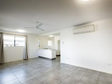 Two Bedroom Unit, close to CBD