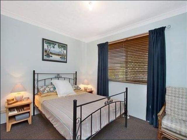 Two Bedroom Unit Close to Everything!