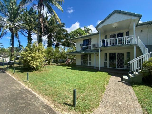 Two bedroom unit close to the city