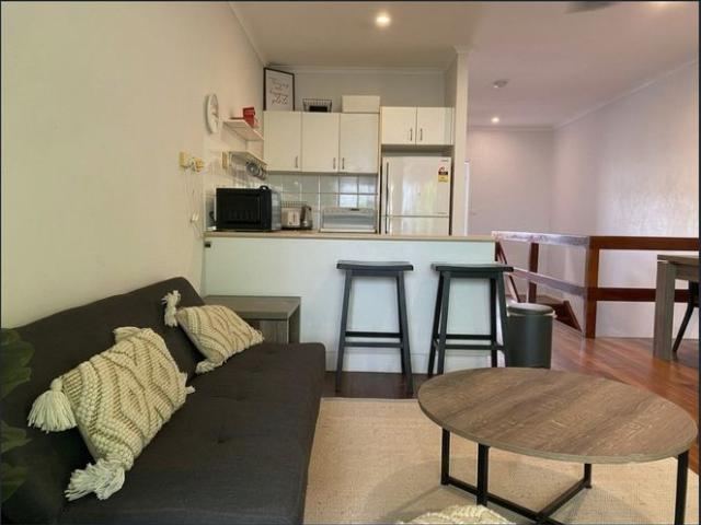 TWO BEDROOM UNIT CLOSE TO TOWN