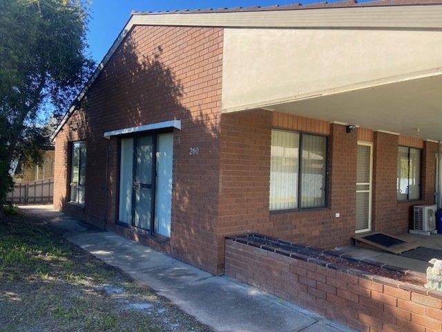 Two Bedroom Unit Conveniently Located