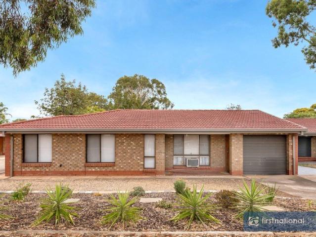 TWO BEDROOM UNIT CONVENIENTLY LOCATED