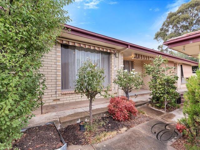 Two bedroom unit for rent within walking distance to Tea Tree Plaza