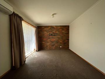 TWO BEDROOM UNIT IN MARYBOROUGH