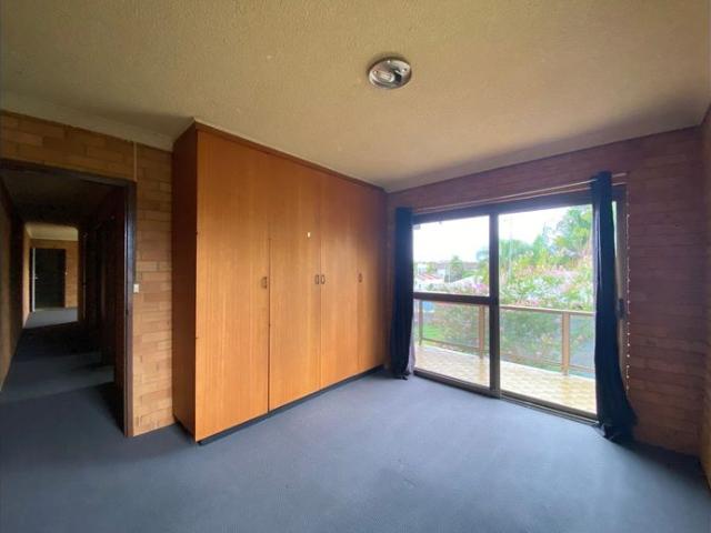 Two Bedroom Unit in a Convenient Location