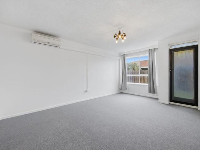 Two Bedroom Unit in a Convenient Location