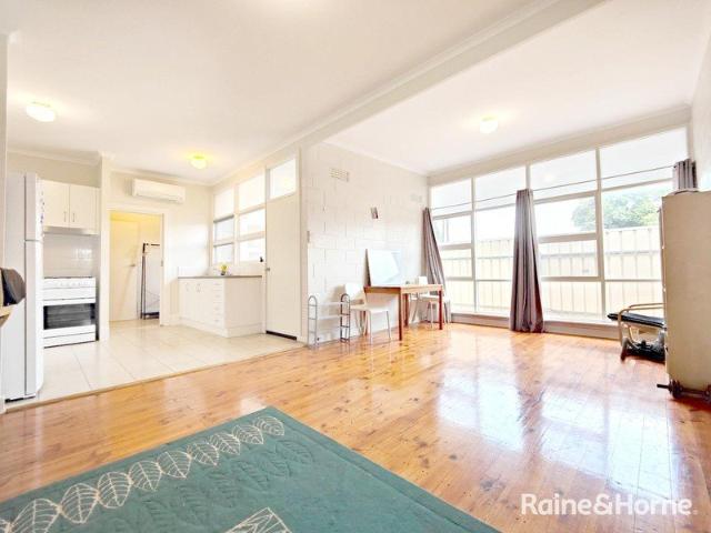 Two Bedroom Unit in a Great Location