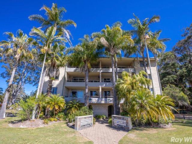 Two Bedroom Unit in a Prime Tuncurry Location