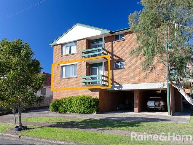 TWO BEDROOM UNIT IN A QUIET COMPLEX
