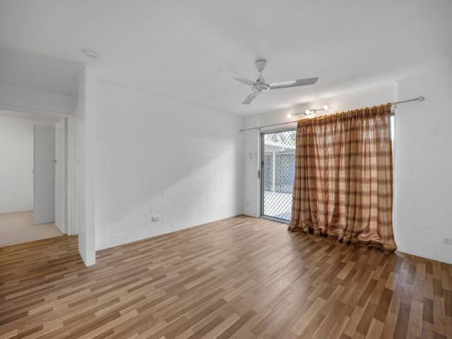 Two Bedroom Unit in Aitkenvale
