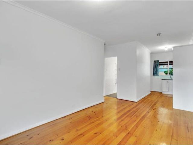 Two Bedroom Unit in Desirable Trinity Gardens