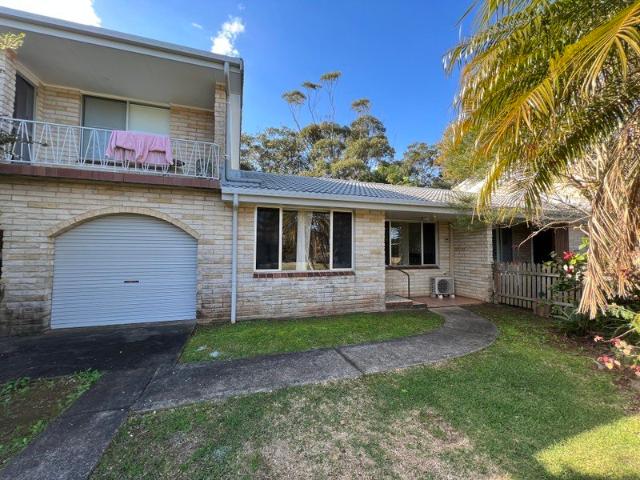 Two Bedroom Unit in East Ballina