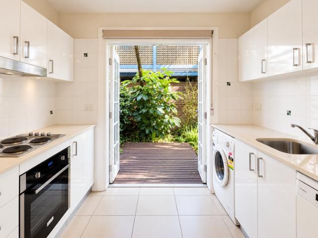 Two bedroom unit in heart of Nelson Bay!