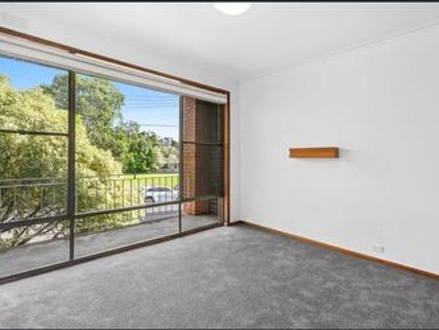 Two Bedroom Unit in Highton