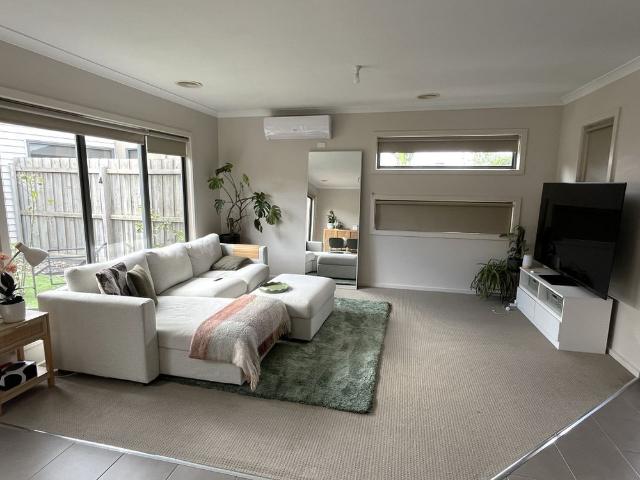 TWO BEDROOM UNIT IN HIGHTON COURT LOCATION