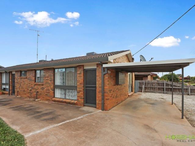 TWO BEDROOM UNIT IN HORSHAM WEST