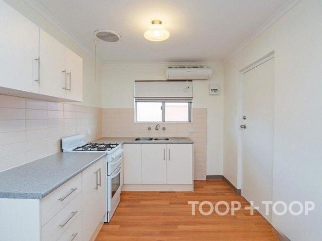 Two bedroom unit in Kensington