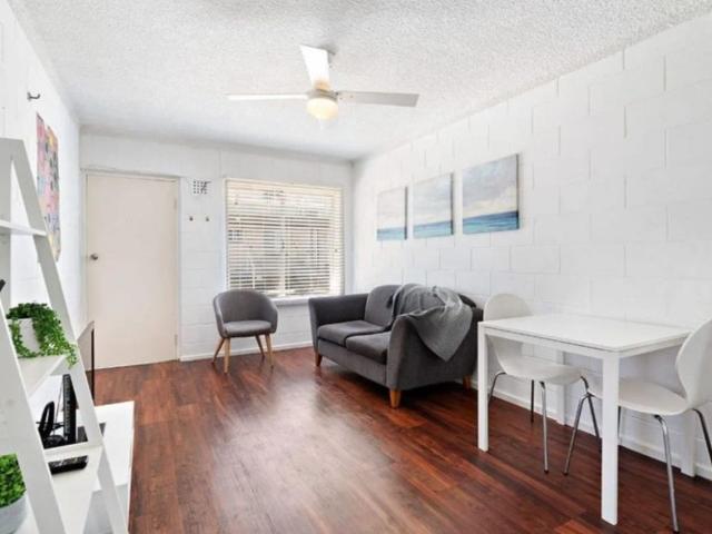 Two bedroom Unit in Prime Location