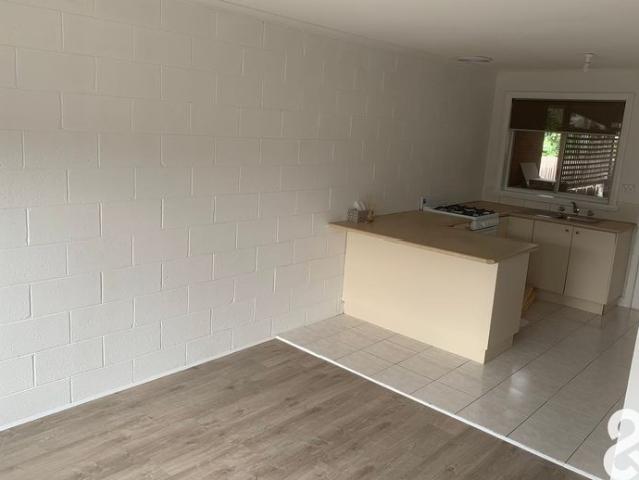 Two Bedroom Unit in Prime Position!