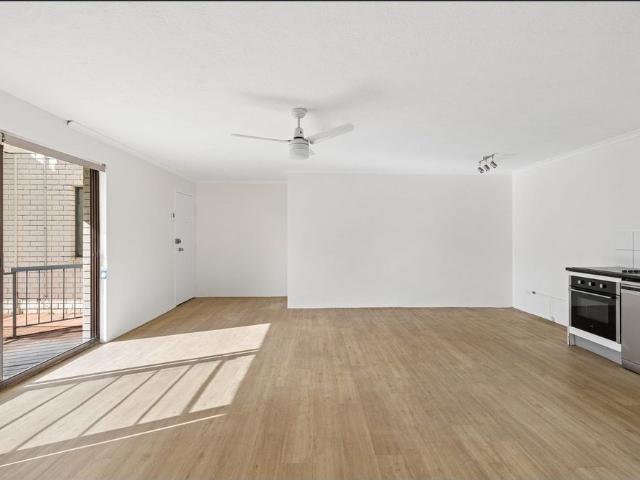 Two Bedroom Unit in Southport