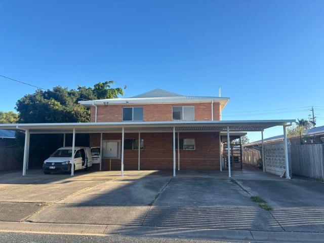 TWO BEDROOM UNIT IN WEST MACKAY Units 2 & 6 Available