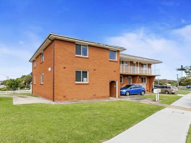Two Bedroom Unit Positioned in the heart of Figtree