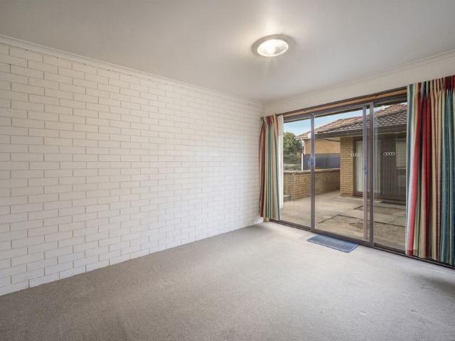 Two bedroom unit well maintained