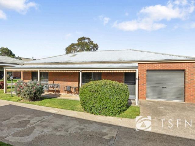 Two Bedroom Unit With Covered Alfresco and Extra Long Garage