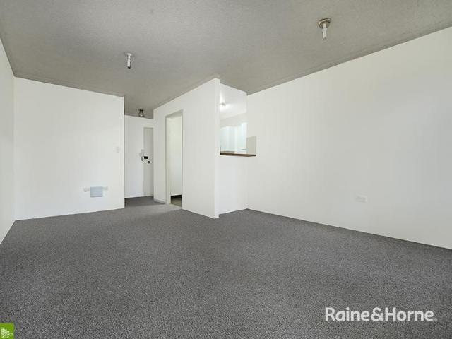 Two Bedroom Unit With Own 44m2 Courtyard!