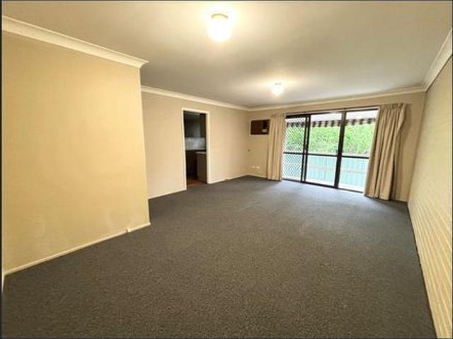 Two Bedroom Unit With Lock Up Courtyard