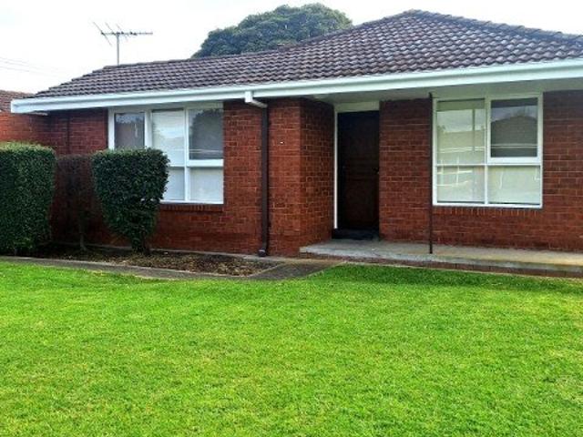 Two Bedroom Unit with Space, Comfort & Convenience