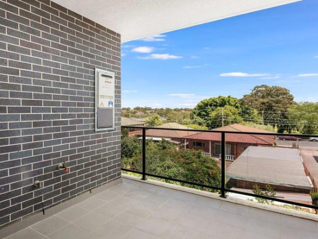 TWO BEDROOM UNIT WITH PARKING & STORAGE
