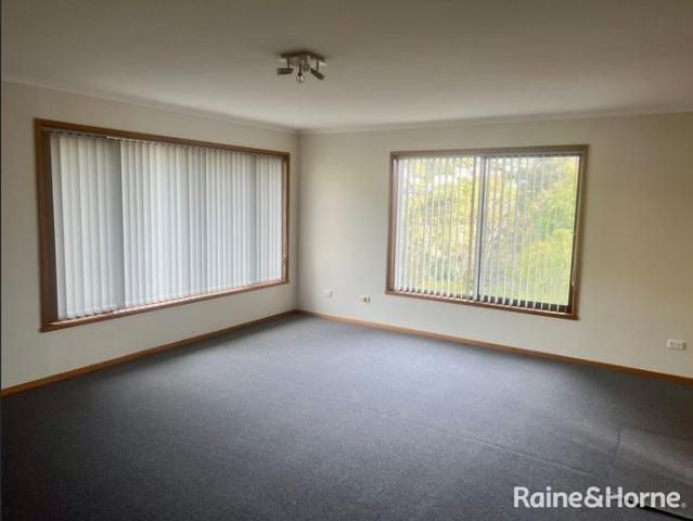 Two Bedroom Villa With Study/Rumpus