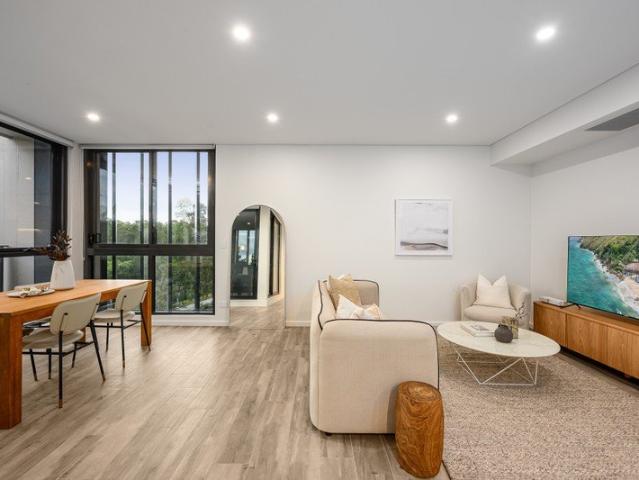 Two Bedroom with Courtyards