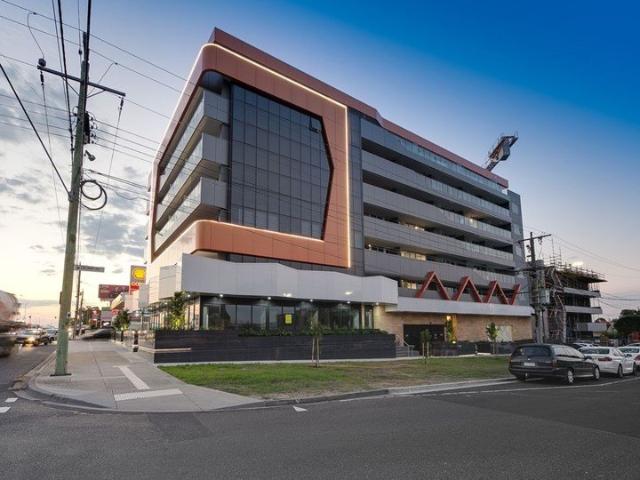 TWO BEDROOM APARTMENT Corner of Drummond Street