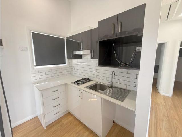 Two Bedroom Apartment at Thornton Apartments